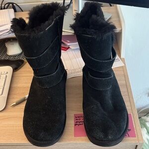 UGG Black Suede Fur-Lined Boots great condition